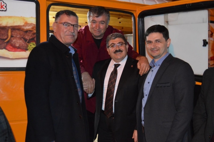 Başkan Can, Vezirhanlı’larla Bir Araya Geldi