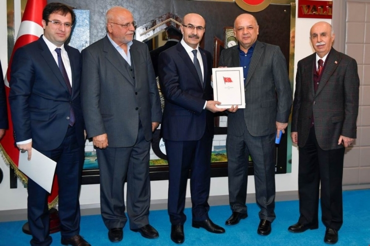 Adana’da Hayırsever Vatandaşların Yaptıracağı Anaokulu Protokolü İmzalandı