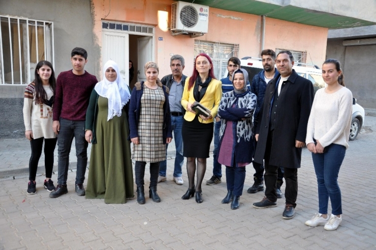 İstanbul’dan Kızıltepe’ye Gelin Geldi, Muhtar Adayı Oldu