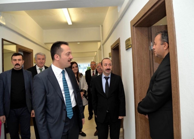 Vali Şentürk, Valilik Birimlerini Ziyaret Etti