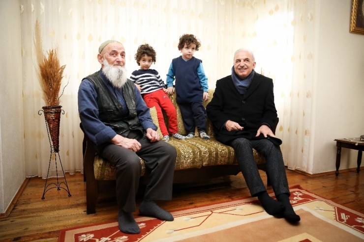 Yıldırım, 15 Temmuz Şehidinin Ailesini Ziyaret Etti