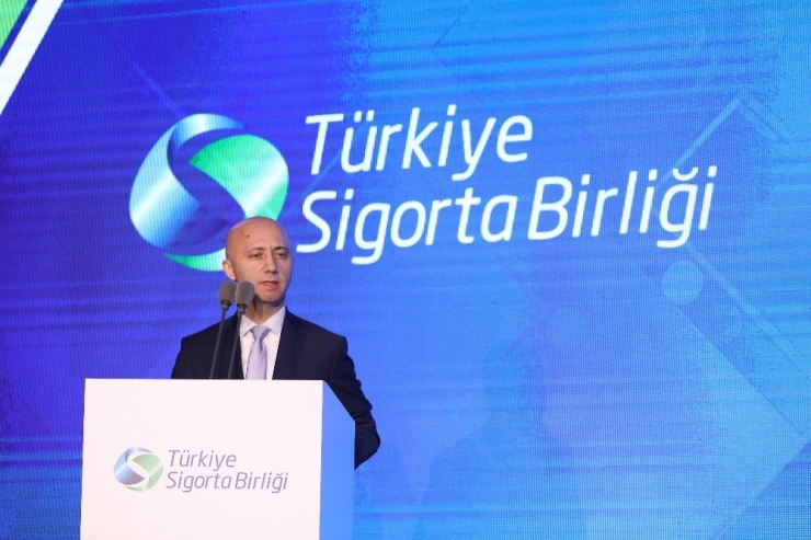 Cumhurbaşkanlığı Finans Ofisi Başkanı Prof. Dr. Aşan: "Dijitalleşmeyen Ayakta Kalamayacak"