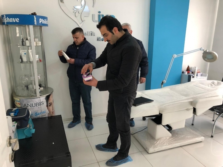 Hakkari’de Güzellik Merkezleri Denetlendi