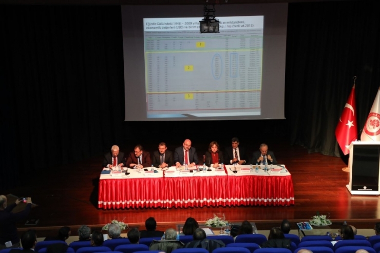 Eğirdir Gölü, Sdü Ev Sahipliğinde Masaya Yatırıldı