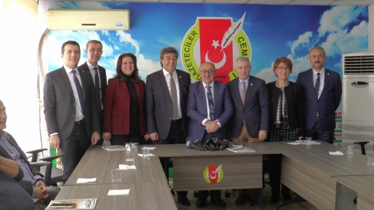 Millet İttifakı Büyükşehir Adayı Ataş: “İnsan Ve Parti Ayrımı Yapmadan Hizmet Vereceğiz”