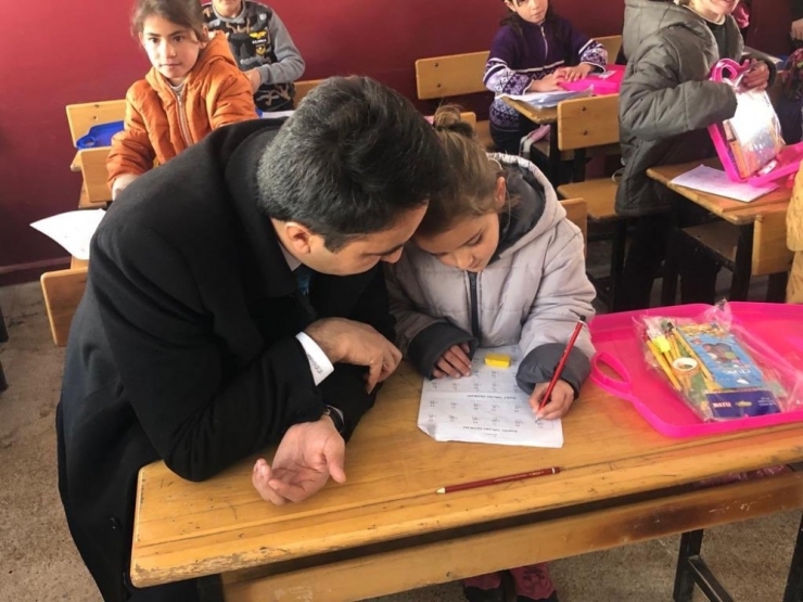 Kaymakam Dundar’dan Okul Ziyareti