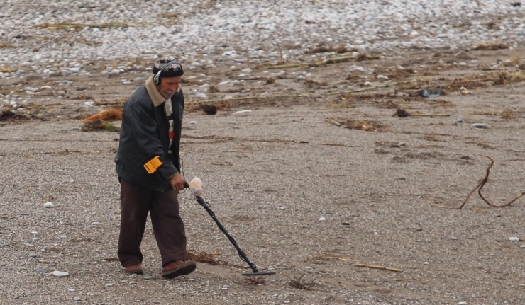 Antalya’da Tatilciler Gitti ’Altın’ Sezonu Başladı