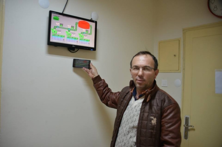 Gediz’de Su Kuyularında ’Debimetre’ Sistemine Geçildi