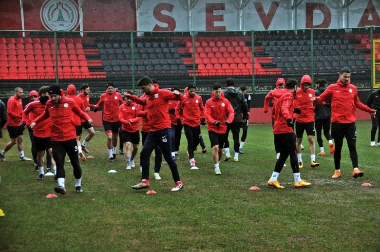 Karaköprü Belediyespor’ Da Hedef Galibiyet