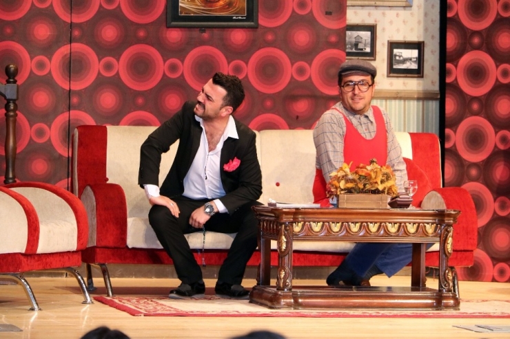 Yozgat’ta Şehit Yakınları İçin Tiyatro Oyunu Sergilendi