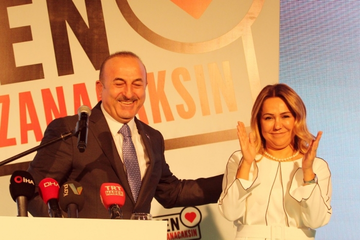 Muratpaşa Adayı Enc, Projelerini Tanıttı