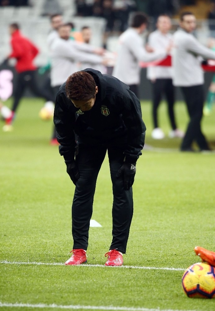 Kagawa, Japon Selamıyla Karşılandı