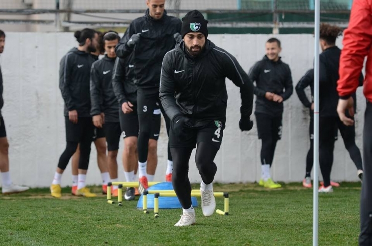 Denizlispor-altınordu Maçına Doğru