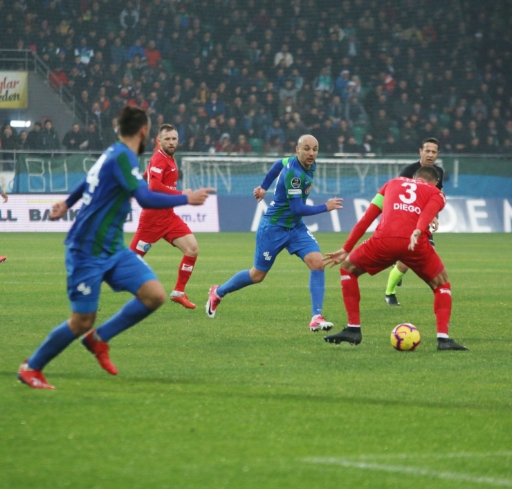 Spor Toto Süper Lig: Çaykur Rizespor: 1 - Antalyaspor: 1 (Maç Sonucu)