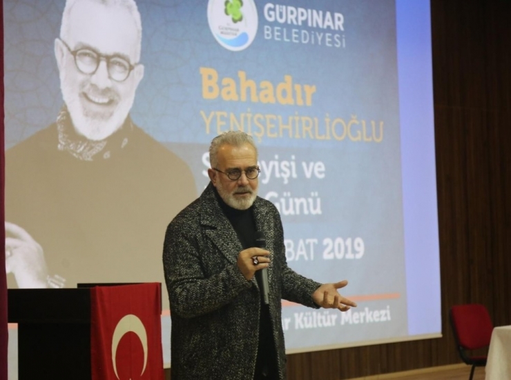 ’Tahsin Paşa’ Rolüyle Sevilen Oyuncu Yenişehiroğlu, Gürpınarlılarla Buluştu