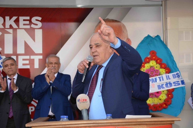 Karaçelik; “Demokrasiyi Ayaklar Altına Aldılar”
