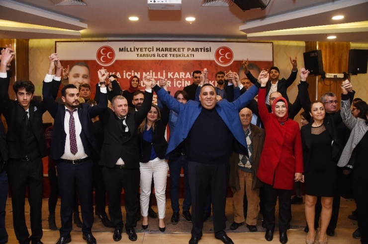 İyi Parti’den 297 Kişi Mhp’ye Geçti