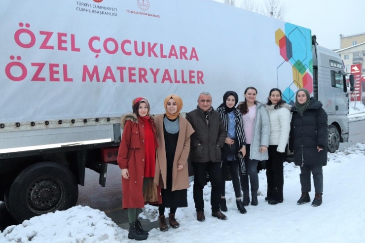 Hakkâri’nin Özel Çocuklarına Özel Materyaller