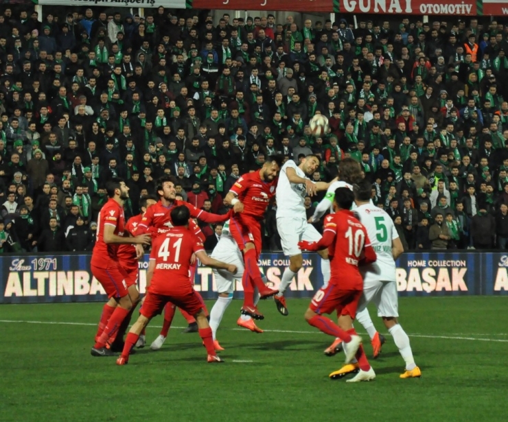 Spor Toto 1. Lig: Denizlispor: 1 - Altınordu: 0