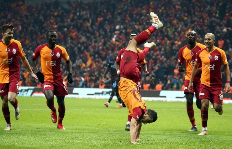 Spor Toto Süper Lig: Galatasaray: 3 - Trabzonspor: 1 (Maç Sonucu)