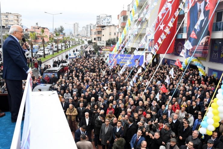 Kocamaz: "Allah’ın Verdiği Enerjiyi Mersin Halkının Hizmetine Sunduk"