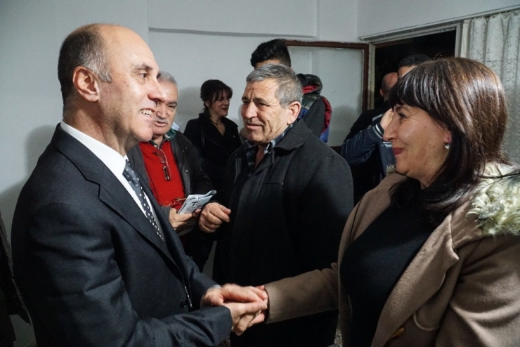Mudanya Belediye Başkan Adayı Ünal, Kapı Kapı Dolaşıyor