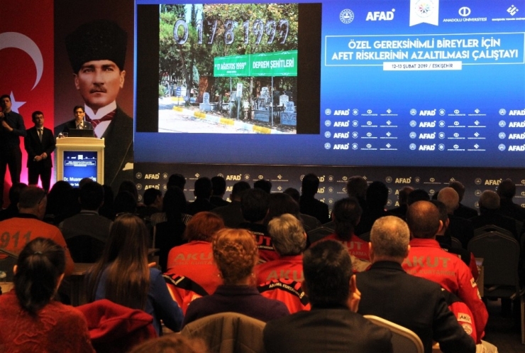 Özel Gereksinimli Bireyler Çalıştayı Eskişehir’de Başladı