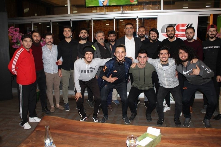 Makfitspor Sezon Açılış Yemeğinde Buluştu