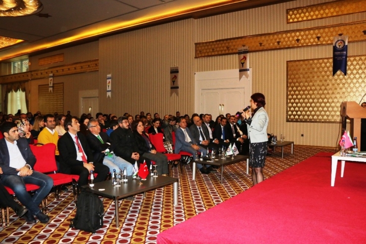 Başarılı Gelecek İçin Doğru Okul Semineri