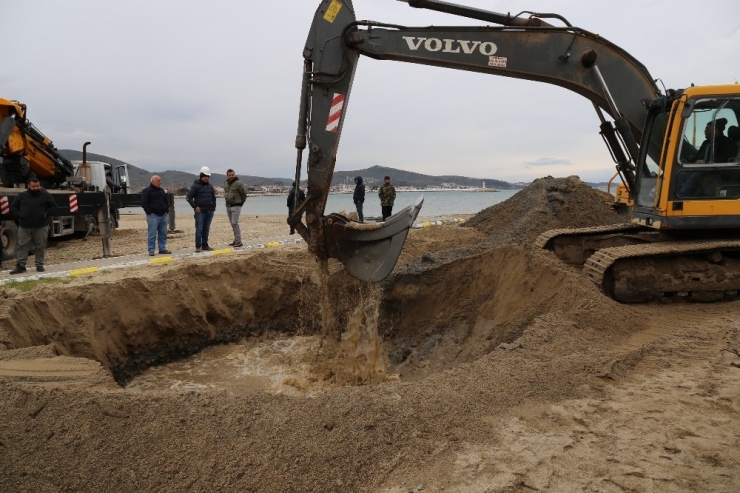 Burhaniye’de Sel Baskınlarına Tedbir