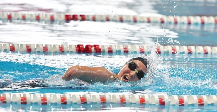 Mersinli Yüzücü Miray Türkiye Şampiyonası’ndan Derecelerle Döndü