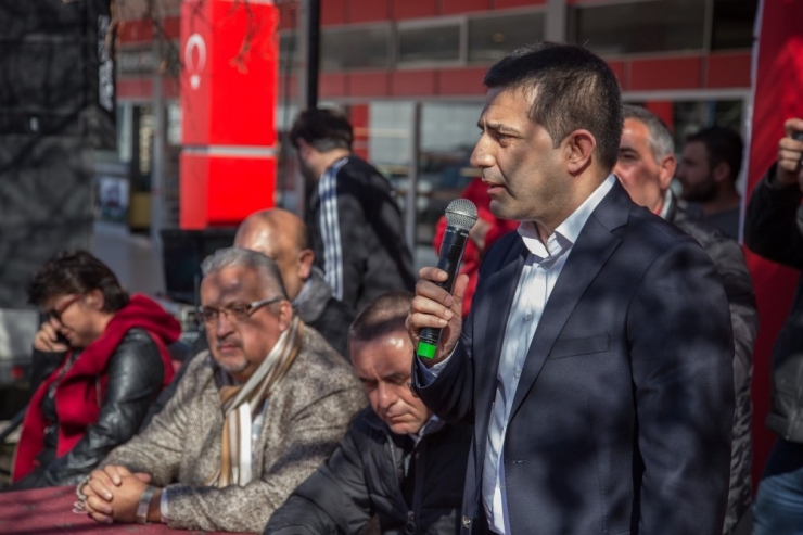 Ömer Günel Sahil Sitesi Sakinleriyle Buluştu