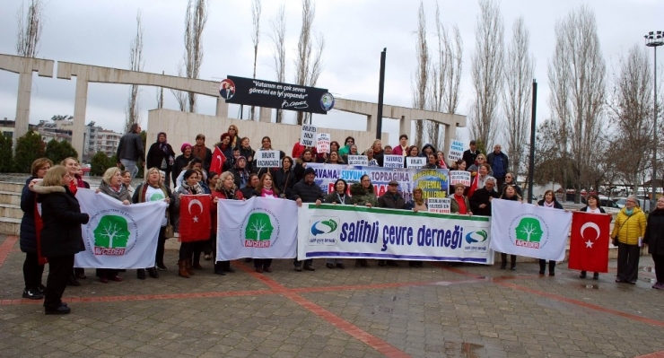 Manisa’da Çevrecilerden Jes’lere Marşlı Protesto