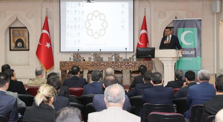 Mardin Valisi Yaman, Bağımlılıkla Mücadele Toplantısına Başkanlık Etti