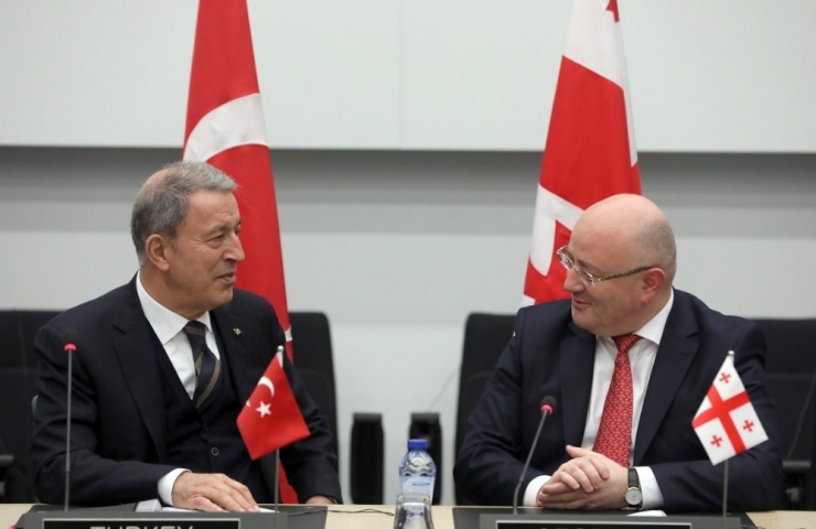 Milli Savunma Bakanı Akar’dan Nato Toplantılarında Bir Dizi Görüşme