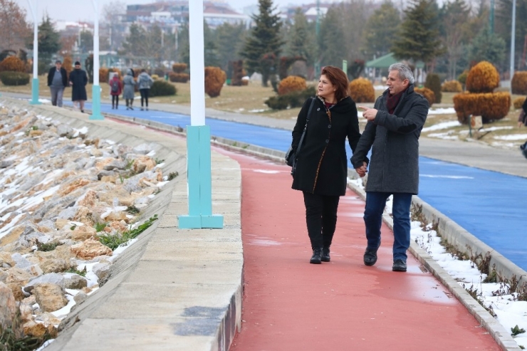 Kanser Hastalığı Onları Aşkla Birleştirdi