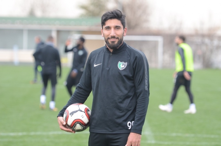 Denizlispor’da Forma Savaşı Kızışıyor