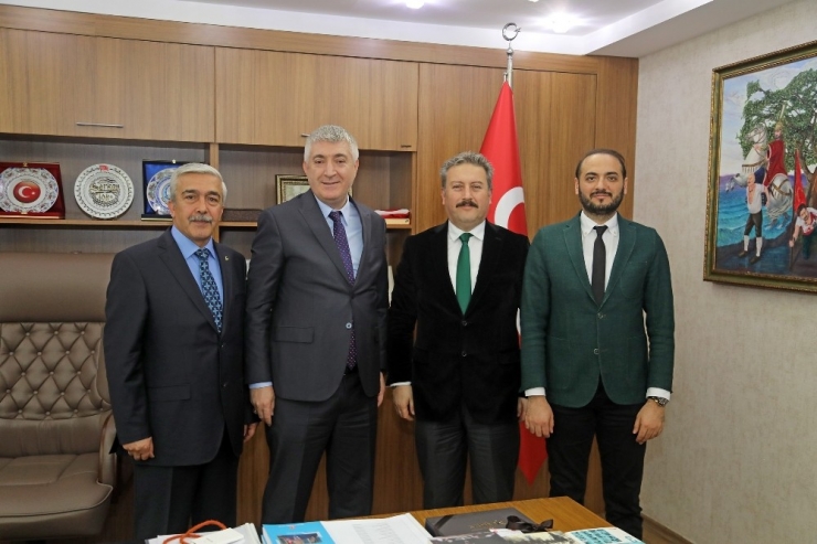 Başkan Palancıoğlu Mhp’de