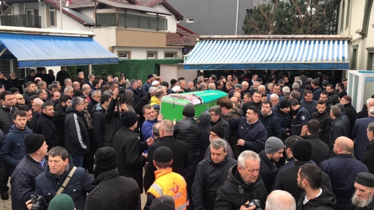 Demiryol-iş Sendikası İl Temsilcisi Yaman’ın Annesi Son Yolcuğuna Uğurlandı