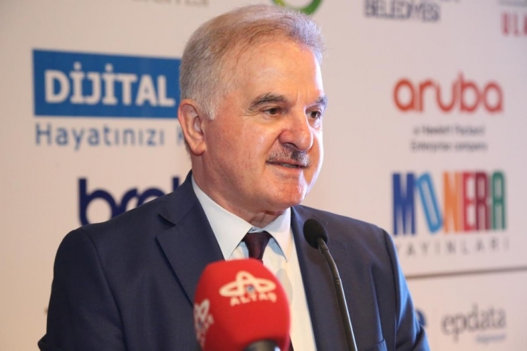 Yökak Başkanı Elmas: "Üniversiteler Vizyonunu Değiştirmeli”