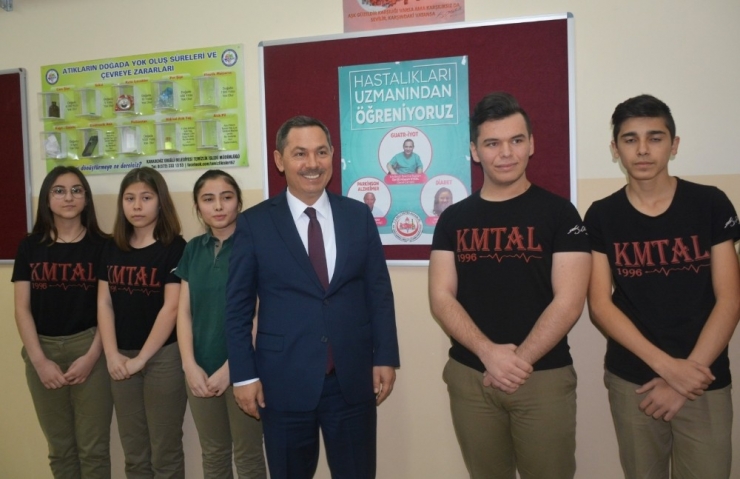 Uysal Sağlık Meslek Lisesi’nde Öğrencilerle Buluştu