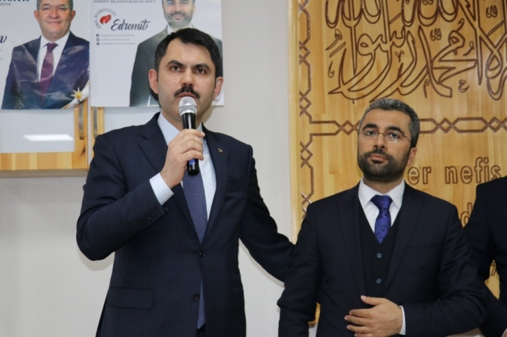 Bakan Kurum Vatandaşlarla Buluştu