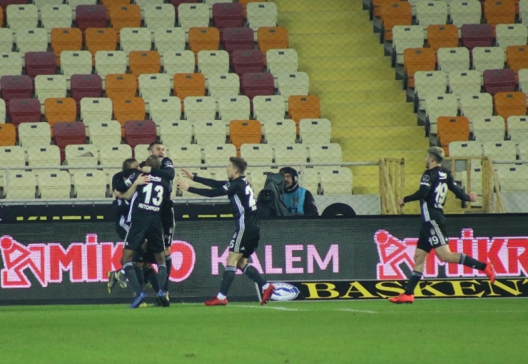 Spor Toto Süper Lig: E. Yeni Malatyaspor: 1 - Beşiktaş: 2 (Maç Sonucu)