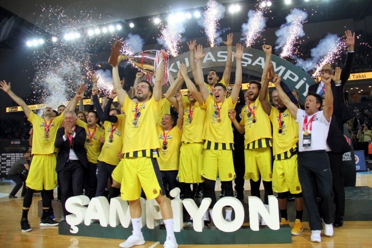 Tbf Erkekler Türkiye Kupası Şampiyonu Fenerbahçe Beko Oldu