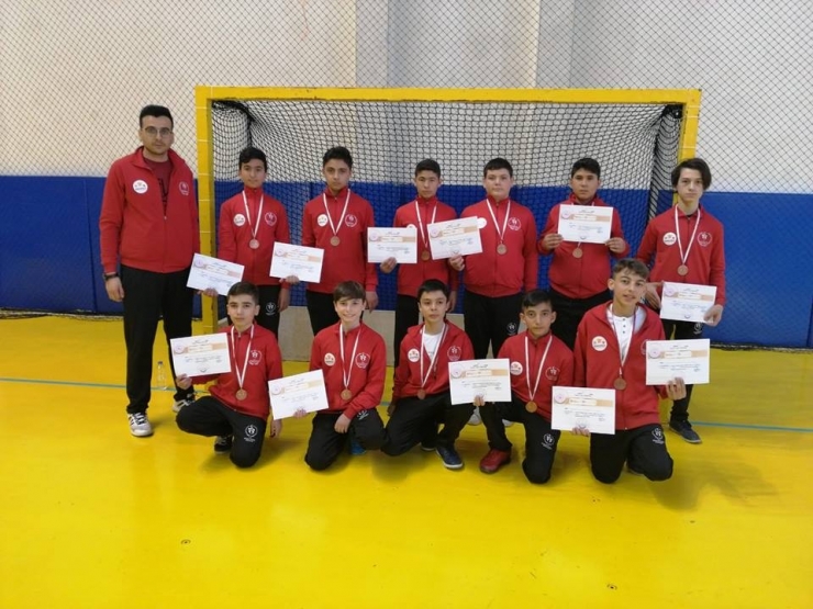 Kayseri Hokey Takımı Umut Vaat Ediyor