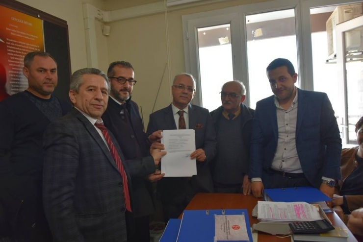 Cumhur İttifakı’nın Adayı Zeki Kayda Başvurusunu Yaptı