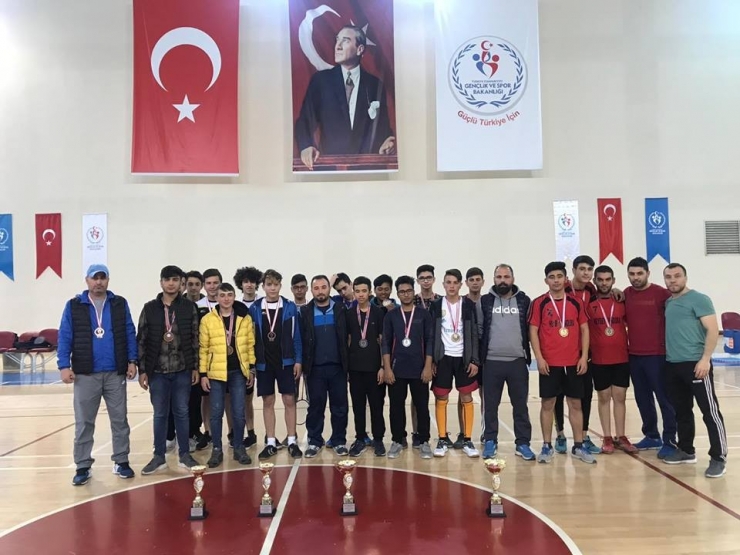 Okullar Arası Badminton İl Birinciliği Tamamlandı