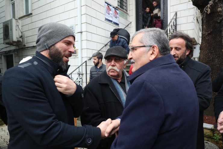 Murat Aydın’ın Çubuklu’daki Esnaf Ziyaretinde Renkli Anlar Yaşandı