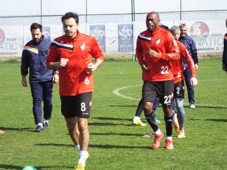 Elazığspor’da Karabükspor Mesaisi Sürüyor