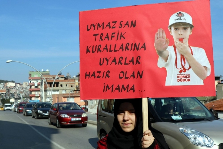 “Uymazsan Trafik Kurallarına, Uyarlar Hazır Olan İmama”